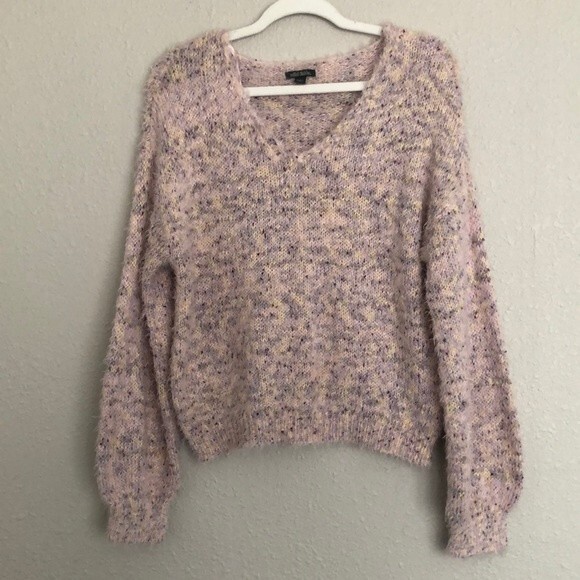 wild fable Sweaters - Wild Fable Eyelash knit cropped marled pink pullover sweater. Size L